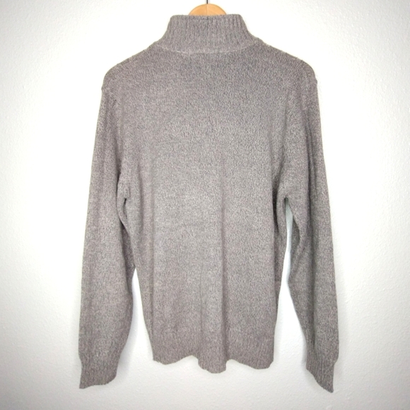 Oscar de la Renta Men's Cotton Blend Cable Knit Fall Winter Long Sleeves Sweater - Picture 3 of 13